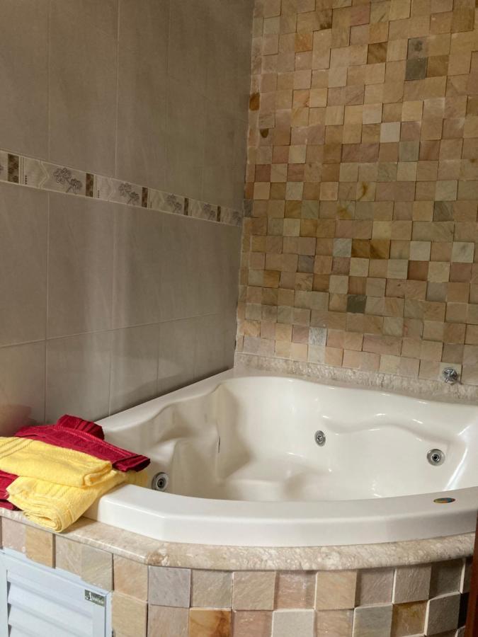 Hostel Re & Mar Caraguatatuba Ngoại thất bức ảnh